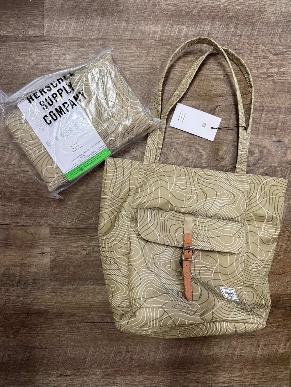 Herschel Retreat Diaper/Tote Bag + Changing Pad – Twill Topography – NWT
